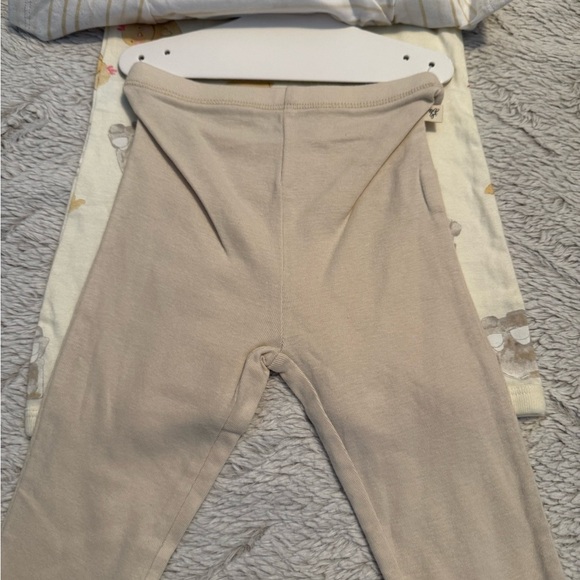 NWT Burts Bees Baby 4 Piece Set Size 9 Months - Picture 5 of 6